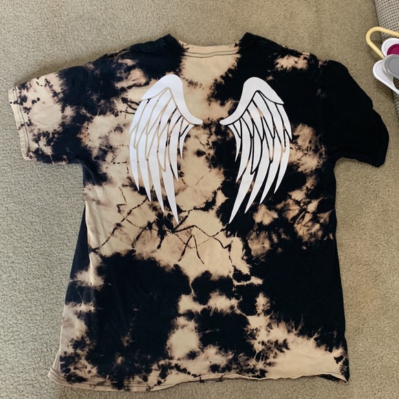 Saints t-shirt. Bleach tie dye on black shirt - Picture 2 of 2